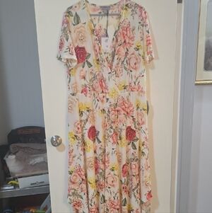 Elegant Floral Maxi Dress in Pink and Yellow